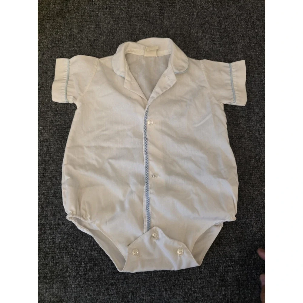 Vtg Fawn Togs Romper‎ Boys 3-6 Months White Blue Trim Short Sleeve Bodysuit